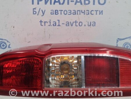 ФОТО Фонарь задний внешний правый для Nissan Navara D40 Киев