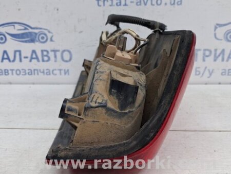 ФОТО Фонарь задний внешний правый для Nissan Navara D40 Киев