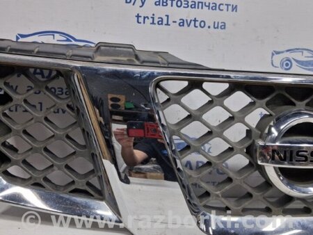 ФОТО Решетка радиатора для Nissan Navara D40 Киев