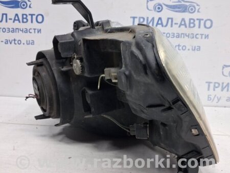ФОТО Фара правая галоген для Mitsubishi Pajero Wagon 3 Киев