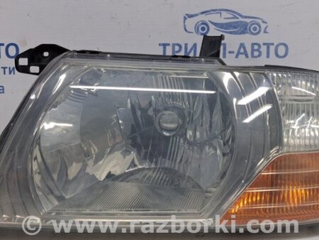 ФОТО Фара левая галоген для Mitsubishi Pajero Wagon 3 Киев
