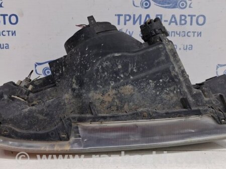 ФОТО Фара левая галоген для Mitsubishi Pajero Wagon 3 Киев