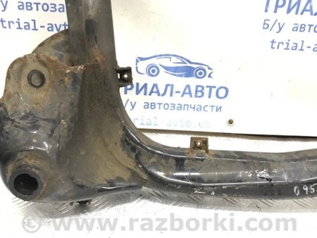 ФОТО Балка передней подвески для Hyundai i30 FD Киев