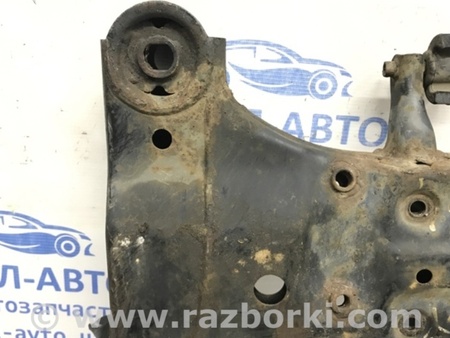 ФОТО Балка передней подвески для Hyundai i30 FD Киев