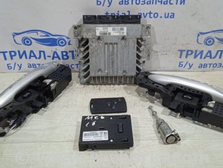 ФОТО Блок управления двигателем для Renault Megane 3 Киев