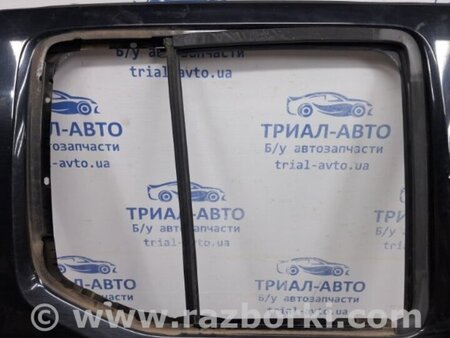 ФОТО Дверь задняя правая для Nissan Navara D40 Киев