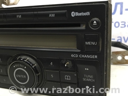 ФОТО магнитофон для Nissan Navara D40 Киев