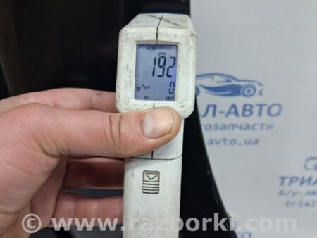 ФОТО Крыло переднее правое для Nissan Navara D40 Киев