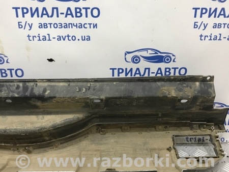 ФОТО Бампер задний для Mitsubishi Pajero Wagon 4 Киев