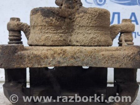 ФОТО Суппорт передний правый для Nissan Navara D40 Киев