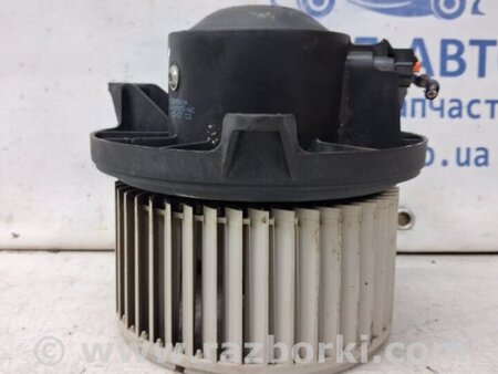 ФОТО Моторчик печки для Nissan Navara D40 Киев