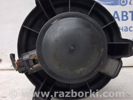 ФОТО Моторчик печки для Nissan Navara D40 Киев