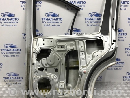 ФОТО Дверь задняя правая для Nissan Pathfinder R51 Киев