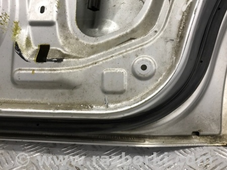 ФОТО Дверь задняя правая для Nissan Pathfinder R51 Киев