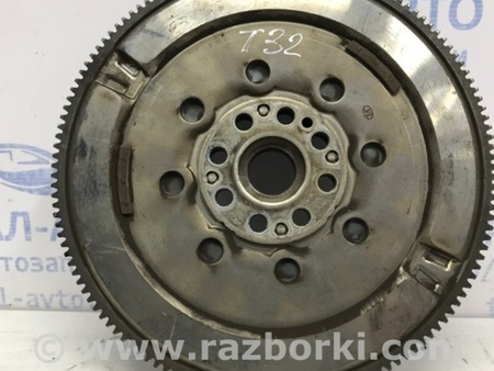 ФОТО Маховик для Nissan X-Trail T32 /Rogue (2013-) Київ