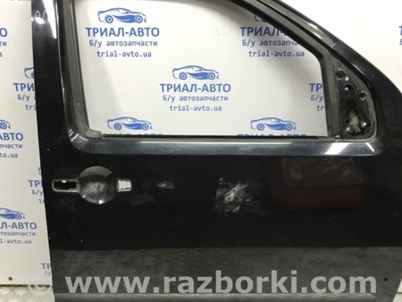 ФОТО Дверь передняя правая для Nissan Navara D40 Киев
