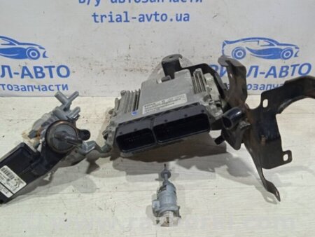 ФОТО Блок управления двигателем для Mitsubishi Outlander XL Киев