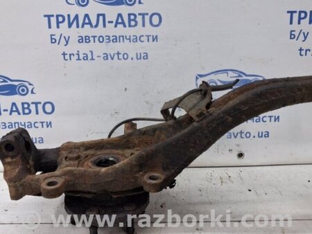 ФОТО Кулак поворотный правый со ступицей для Nissan Pathfinder R51 Киев