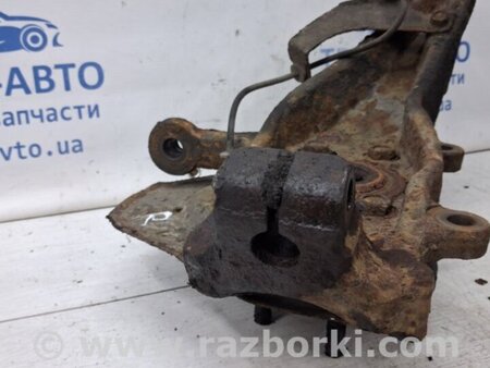 ФОТО Кулак поворотный правый со ступицей для Nissan Pathfinder R51 Киев
