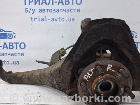 ФОТО Кулак поворотный правый со ступицей для Nissan Pathfinder R51 Киев