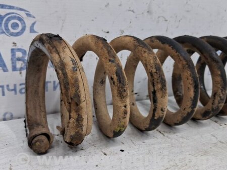 ФОТО Пружина передняя для Nissan Navara D40 Киев