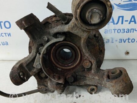 ФОТО Цапфа задняя правая со ступицей для Mitsubishi Pajero Wagon 3 Киев