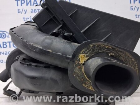 ФОТО Корпус воздушного фильтра для Nissan Pathfinder R51 (05-14) Київ