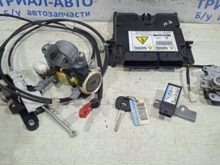 ФОТО Блок управления двигателем для Mitsubishi Pajero Wagon 4 Киев