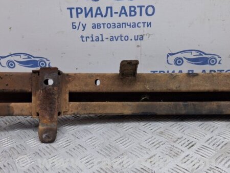 ФОТО Усилитель бампера передний для Nissan Navara D40 Киев