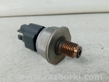 ФОТО Датчик давления топлива в рейке для Mitsubishi Pajero Wagon 4 Киев