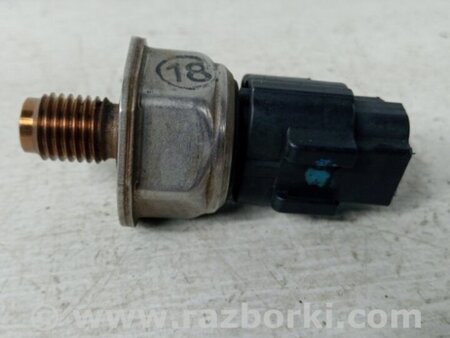 ФОТО Датчик давления топлива в рейке для Mitsubishi Pajero Wagon 4 Киев