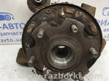 ФОТО Цапфа задняя правая со ступицей для Mitsubishi Pajero Wagon 4 Киев