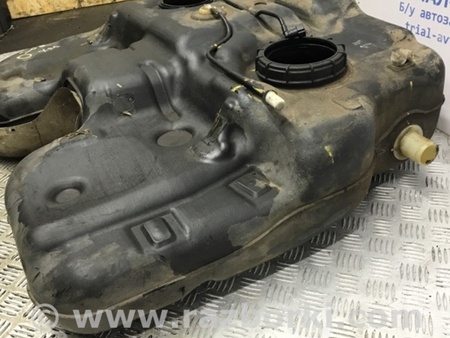 ФОТО Бак топливный пластик для KIA Sorento XM Киев