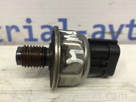 ФОТО Датчик давления топлива в рейке для Mitsubishi Pajero Wagon 4 Киев