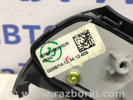 ФОТО Кнопки руля для Hyundai i30 GD Киев