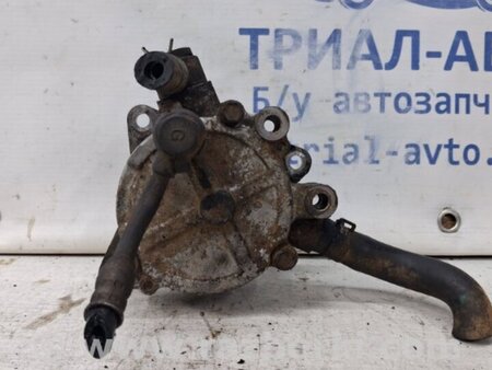 ФОТО Насос вакуумный для Nissan Navara D40 Киев