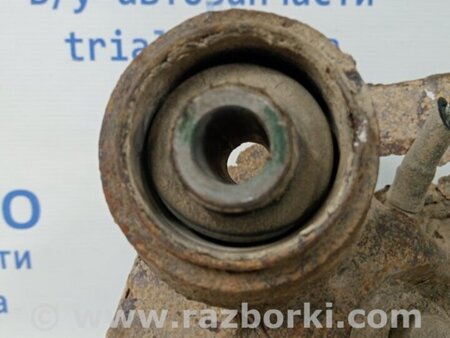 ФОТО Цапфа задняя правая со ступицей для Mitsubishi Pajero Wagon 4 Киев