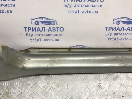 ФОТО Накладка порога внешняя левая для Mitsubishi Pajero Wagon 3 Киев