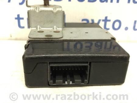 ФОТО Блок управления парктрониками для Mitsubishi Outlander XL Киев