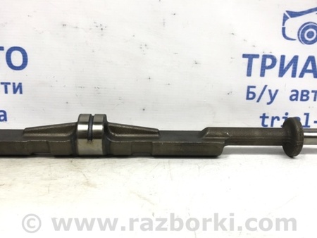 ФОТО Балансировочный вал для Mitsubishi Pajero Wagon 4 Киев