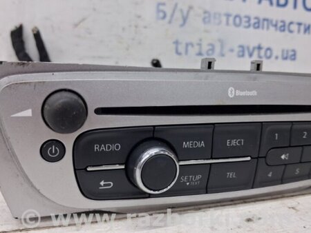 ФОТО магнитофон для Renault Megane 3 Киев