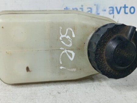 ФОТО Бачок главного тормозного цилиндра для KIA Sorento BL Киев