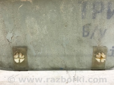 ФОТО Стекло двери заднее правое для Mitsubishi Pajero Wagon 4 Киев