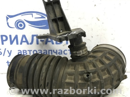 ФОТО Патрубок воздушного фильтра для Nissan Navara D40 Киев