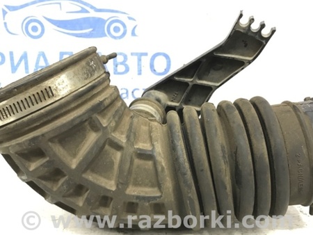 ФОТО Патрубок воздушного фильтра для Nissan Navara D40 Киев