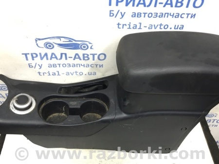 ФОТО Подлокотник для Mitsubishi Outlander XL Киев