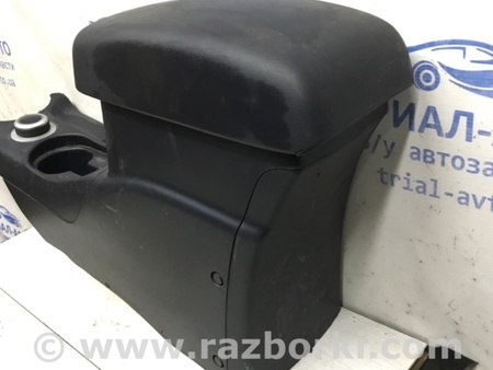 ФОТО Подлокотник для Mitsubishi Outlander XL Киев