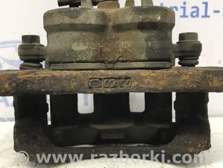 ФОТО Суппорт передний правый для Mitsubishi Pajero Wagon 3 Киев