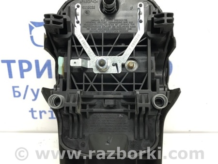 ФОТО Подушка безопасности в руль для Nissan Navara D40 Киев