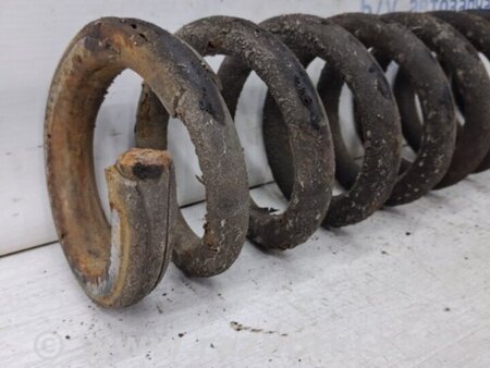 ФОТО Пружина передняя для Nissan Pathfinder R51 Киев